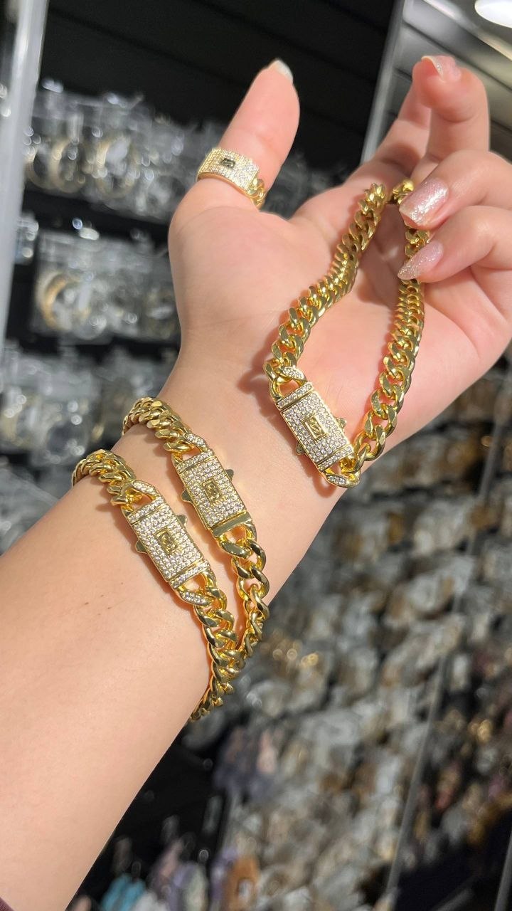 classic stainless bracelet classic stainless bracelet